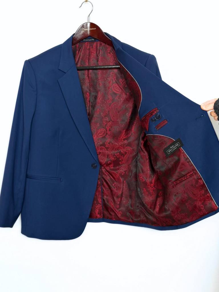 veste bleu avec intérieur paisley bordeaux motif